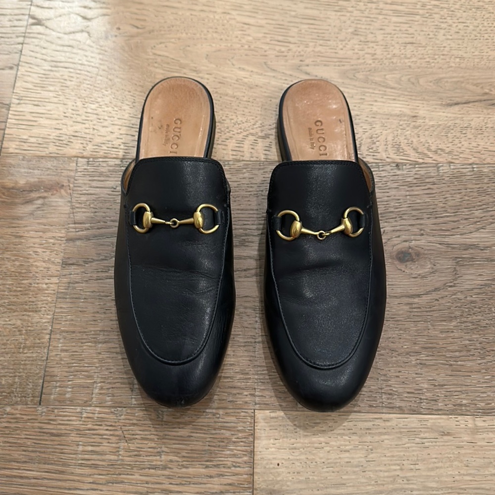 Gucci Princetown Slides / Mules
